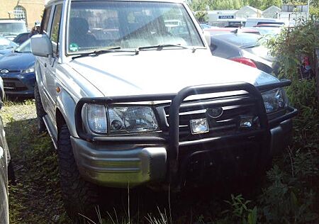 Hyundai Galloper 3,0 V6 Exceed (5-Gang)