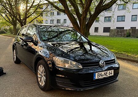 VW Golf Volkswagen 1.6 TDI BlueMotion Tech Comfortline