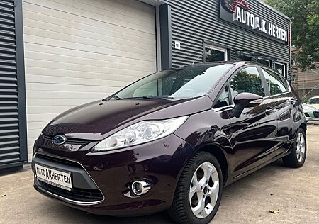 Ford Fiesta Titanium * Guter zustand * 5 Tür * Top *