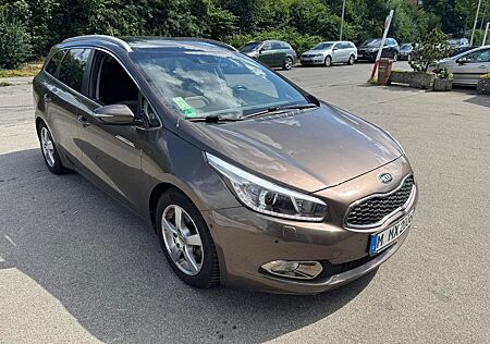 Kia Cee'd / Ceed 1.6 CVVT Spirit Sporty Wagon Spirit