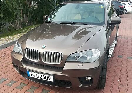 BMW X5 xDrive40d - HeadUp/AHK/Panorama/Navi