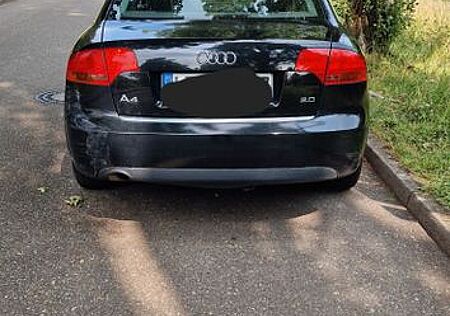 Audi A4 2.0 -