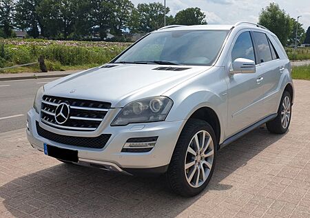 Mercedes-Benz ML 350 CDI 4MATIC, Grand Edition, Airmatic