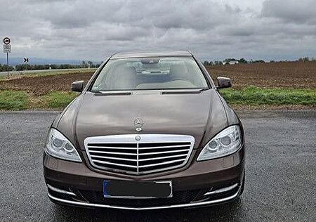 Mercedes-Benz S 350 BlueEFFICIENCY - Garagenwagen