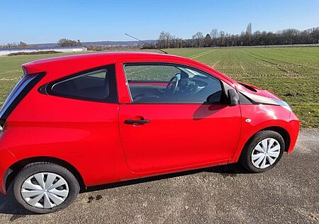 Toyota Aygo (X) Aygo (X) 1,0-l Frische Inspektion/!!