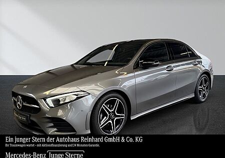 Mercedes-Benz A 180 AMG+Night+Kamera+Ambi+LED+Pano+PDC+CarPlay