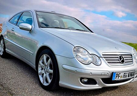 Mercedes-Benz CL 220 gebraucht kaufen Mercedes-Benz CL 220 C W203 220cdi