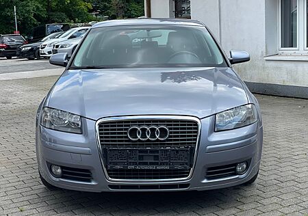 Audi A3 Sportback 1.6 FSI Attraction