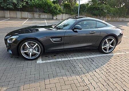 Mercedes-Benz AMG GT 4.0 V8 DCT - ein Prunkstück
