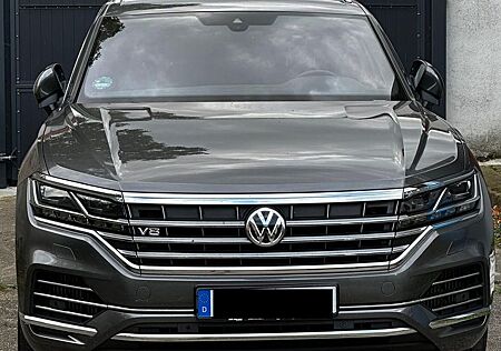 VW Touareg Volkswagen 4.0 V8 TDI SCR 310kW 4MOTION Tiptronic -