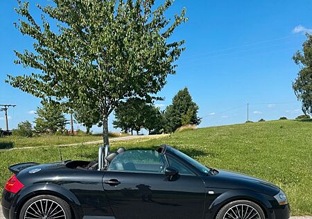 Audi TT Roadster 3.2 DSG quattro -