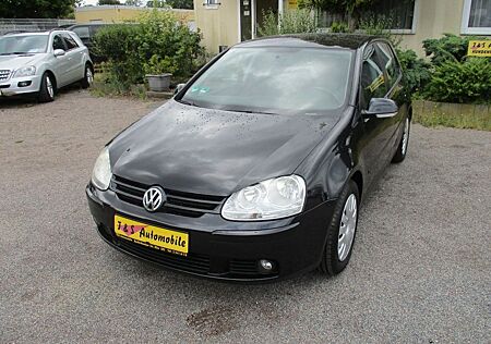 VW Golf Volkswagen V Lim. Tour