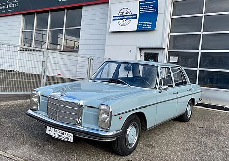 Mercedes-Benz 200