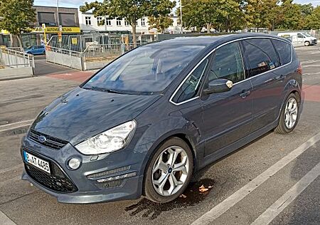 Ford S-Max 2,2 TDCi 147kW DPF Titanium S Autom. T...