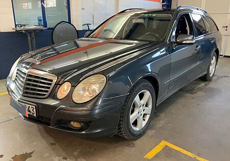 Mercedes-Benz E 220 T CDI Classic +SITZHZ+NAVI+AHK+PDC+MOPF+