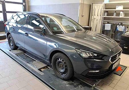 Seat Leon 1.5 TGI Sportstourer Style Virtual Alu LED