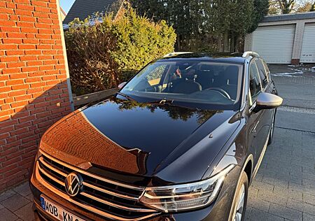 VW Tiguan Allspace Volkswagen 2.0 TDI SCR DSG Life Life