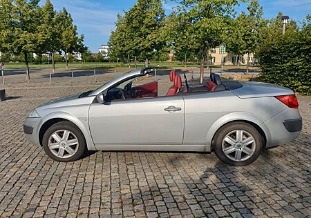 Renault Megane CABRIO,AUTOMATIK , LEDER,SITZHEIZUNG