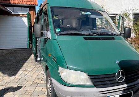 Mercedes-Benz Sprinter Camper Van Wohnmobil