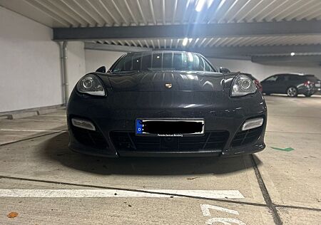 Porsche Panamera 3 GTS