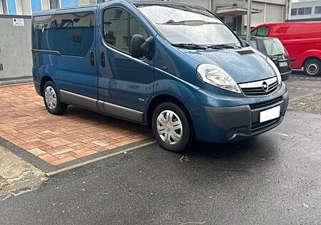 Opel Vivaro Tour 7Sitzter Standheizung 05/27 TÜV