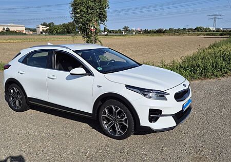 Kia XCeed 1.5 T-GDI DCT Vision TÜV NEU, nur 44000 km