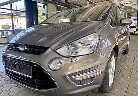 Ford S-Max Titanium /SHZ/ NAVI/XENON/ TOP ZUSTAND