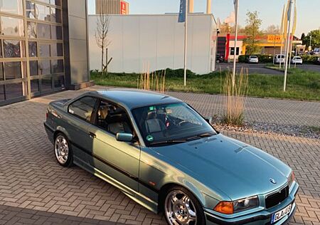 BMW 323i e36 Coupe LPG M-PAKET