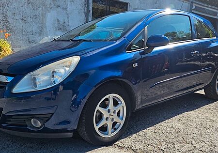 Opel Corsa D CATCH ME Klima ZV Tempomat Tüv NEU