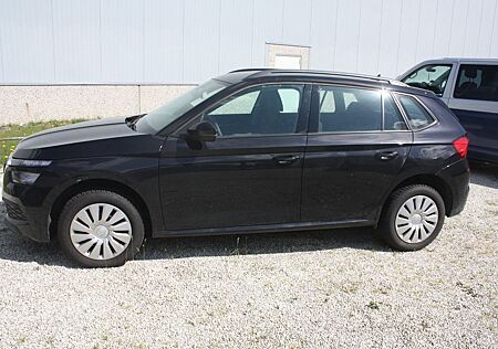 Skoda Kamiq Active Sitzheizung Klima PDC AHZ