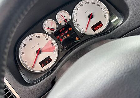 Peugeot 307 CC 135 -