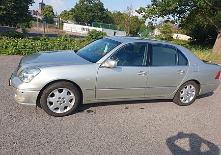Lexus LS 430 Vollausstattung LPG-ANLAGE