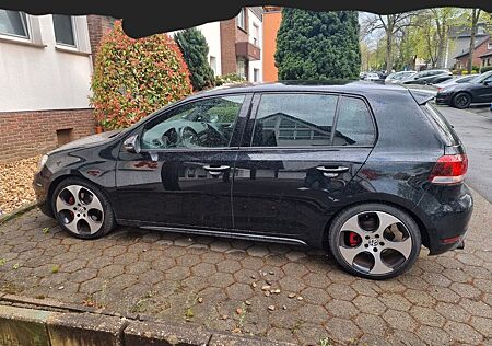VW Golf Volkswagen 6 GTI | DSG | DCC | Leder | 2. Hand | Top