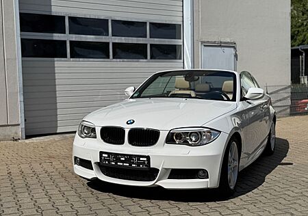 BMW 118 i Cabrio M-Paket Leder Navi PDC Tempomat