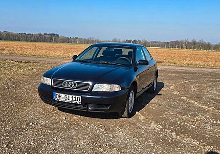 Audi A4 B5 1.6