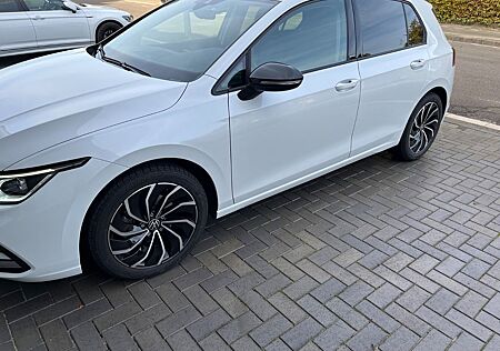 VW Golf Volkswagen 1.5 TSI OPF ACTIVE, LED, Garantie, unfallfr