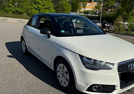 Audi A1 1.2 Benzin TÜV Neu