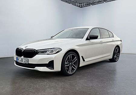 BMW 520d xDrive Facelift/Komforf/Laser/19Z-M/HeadUp