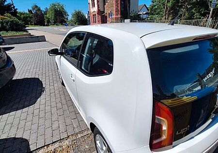 VW Up Volkswagen