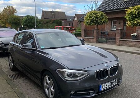 BMW 118d Sport Line Sport Line