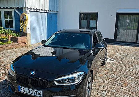 BMW 118d Advantage Advantage Aut.Navi Led Sportsitze