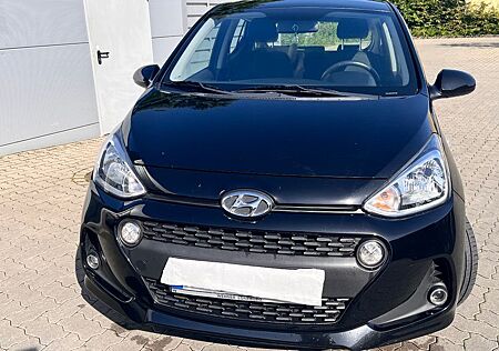 Hyundai i10 aus Familienbesitz, TÜV NEU