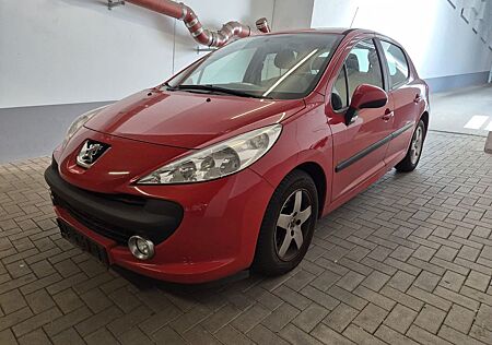 Peugeot 207 Tendance 95 VTi Tendance