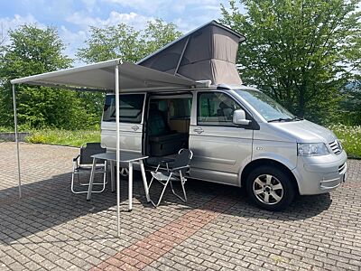 Volkswagen VW T5 California 4Motion | Motor neu | TÜV bis 0
