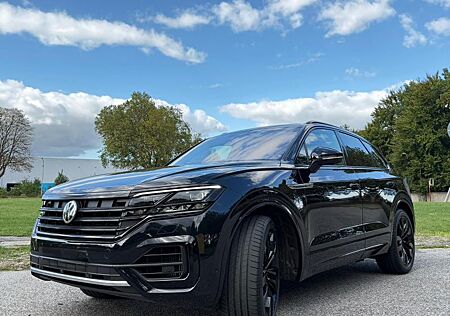 VW Touareg Volkswagen 3.0 V6 TFSI 250kW 4MOT Tiptr. R-Line...