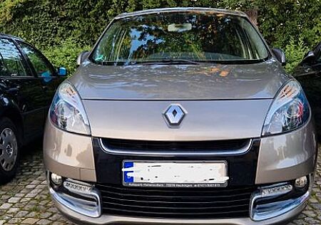 Renault Scenic Dynamique dCi 110 EDC Dynamique