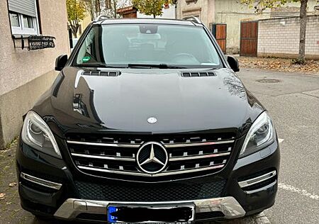 Mercedes-Benz ML 350 BlueTEC 4MATIC -