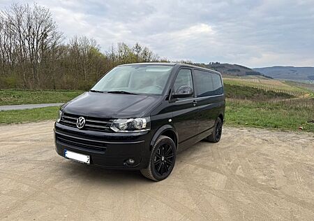 VW T5 Multivan Volkswagen 2.0 TDI