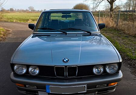BMW 535 M535i