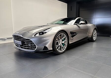 Aston Martin Vanquish - Q Spirit Silver - Inspire Duo